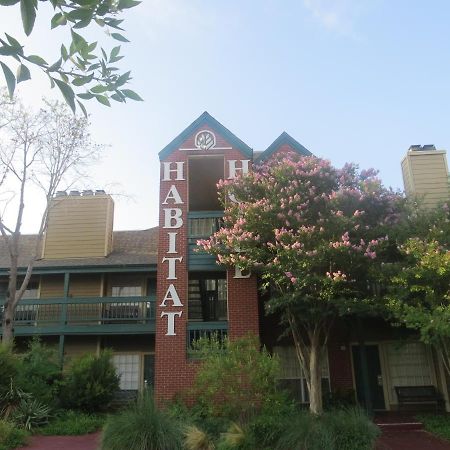 Habitat Suites Austin Exterior photo