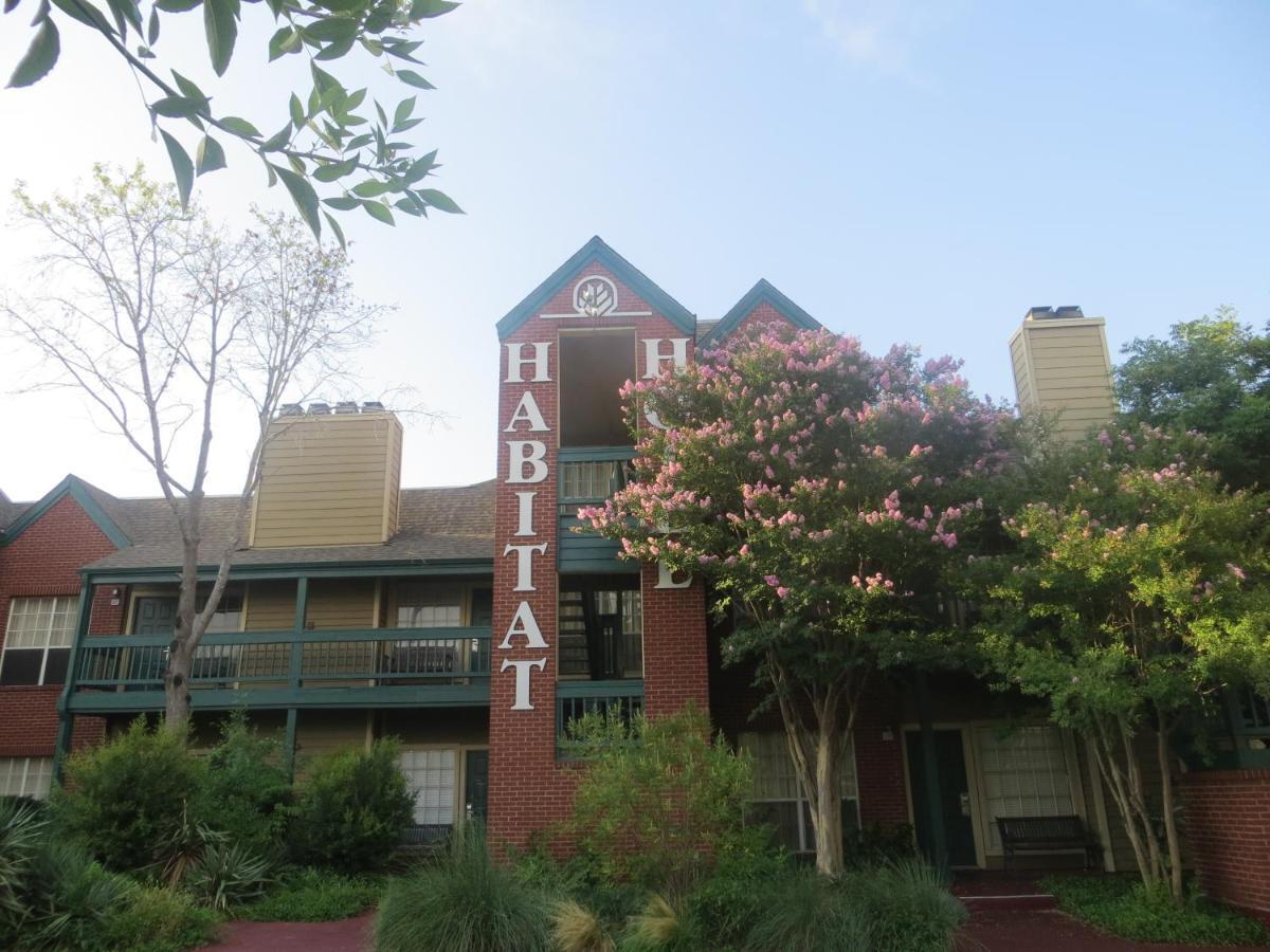 Habitat Suites Austin Exterior photo